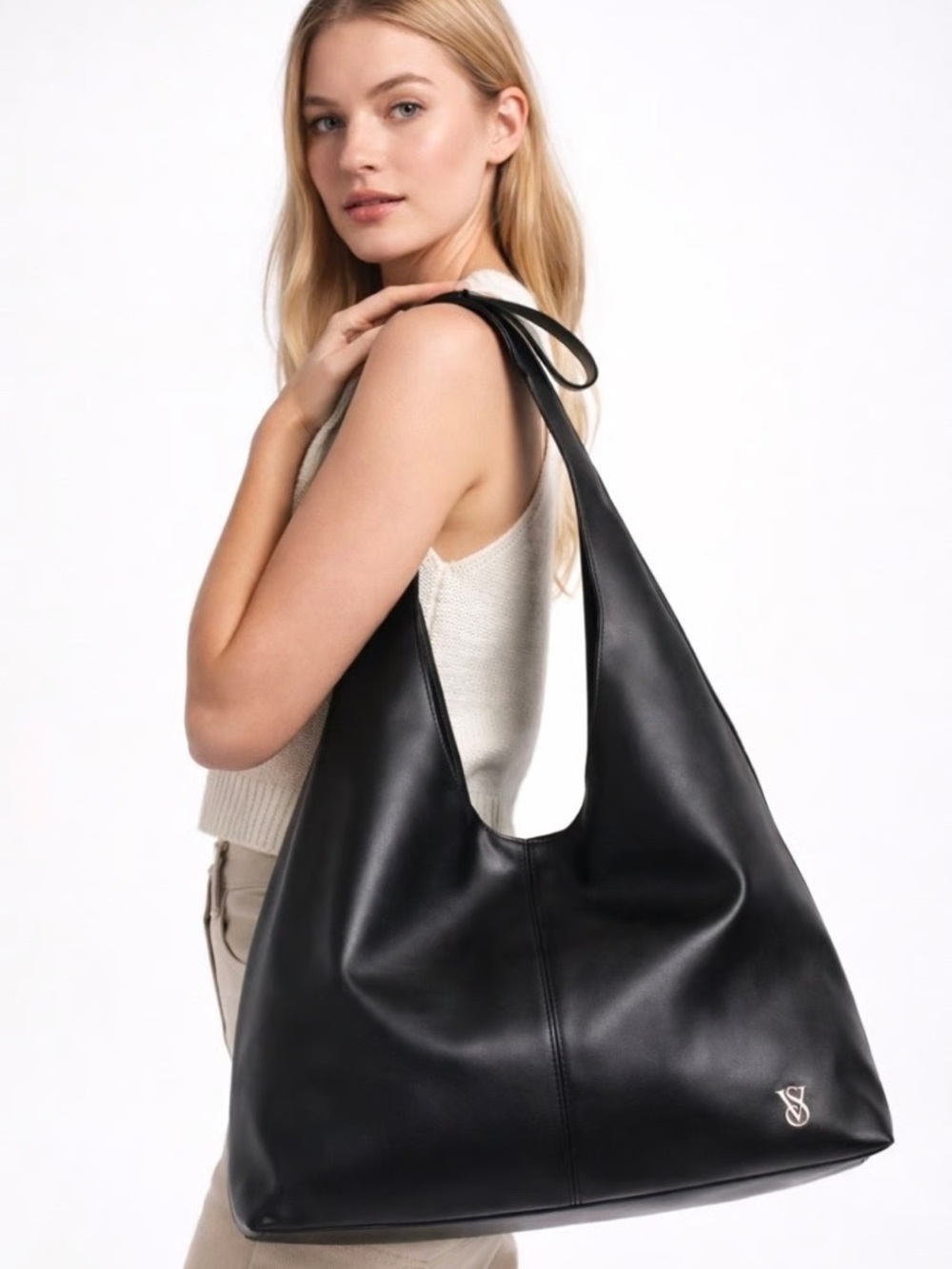 💜 Victoria’s Secret Slouchy Shoulder Bag | Rare Valentine’s Edition